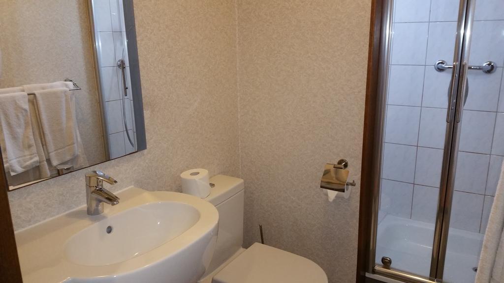 Hotel Restaurant De Hoogt Maasdam Dış mekan fotoğraf