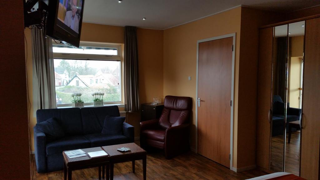 Hotel Restaurant De Hoogt Maasdam Dış mekan fotoğraf